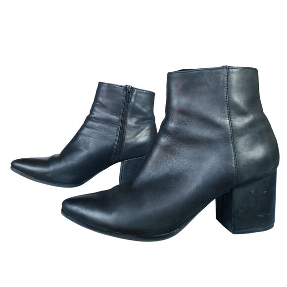 Aldo black leather pointy toe chunky heel booties size 8.5 - Picture 1 of 12